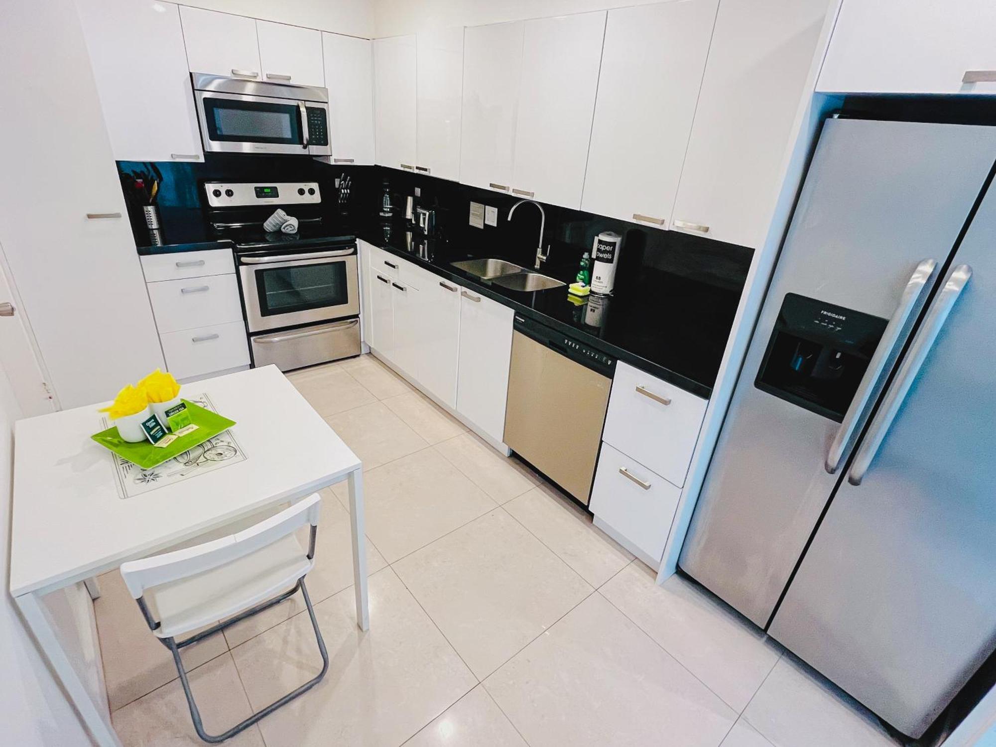 Miami Hollywood Awesome 2 Bedroom 2 Bathroom 003-22Bvic Exterior foto